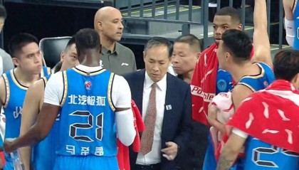 盛世娱乐官网在线娱乐平台-北京男篮报价戴维斯，赵睿腰伤复发，麦基即将启程来华！